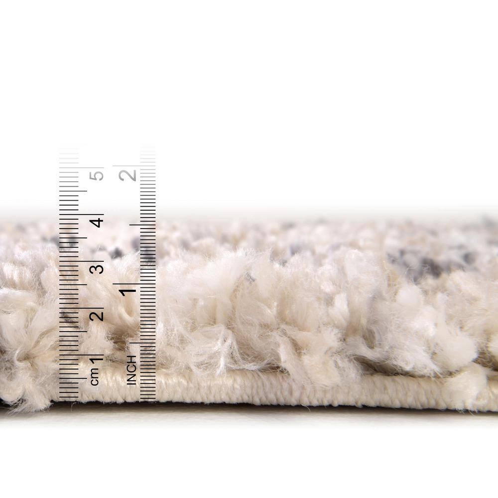 Elevated Comfort Geometric Beige 8' x 10' Braided Shag Rug