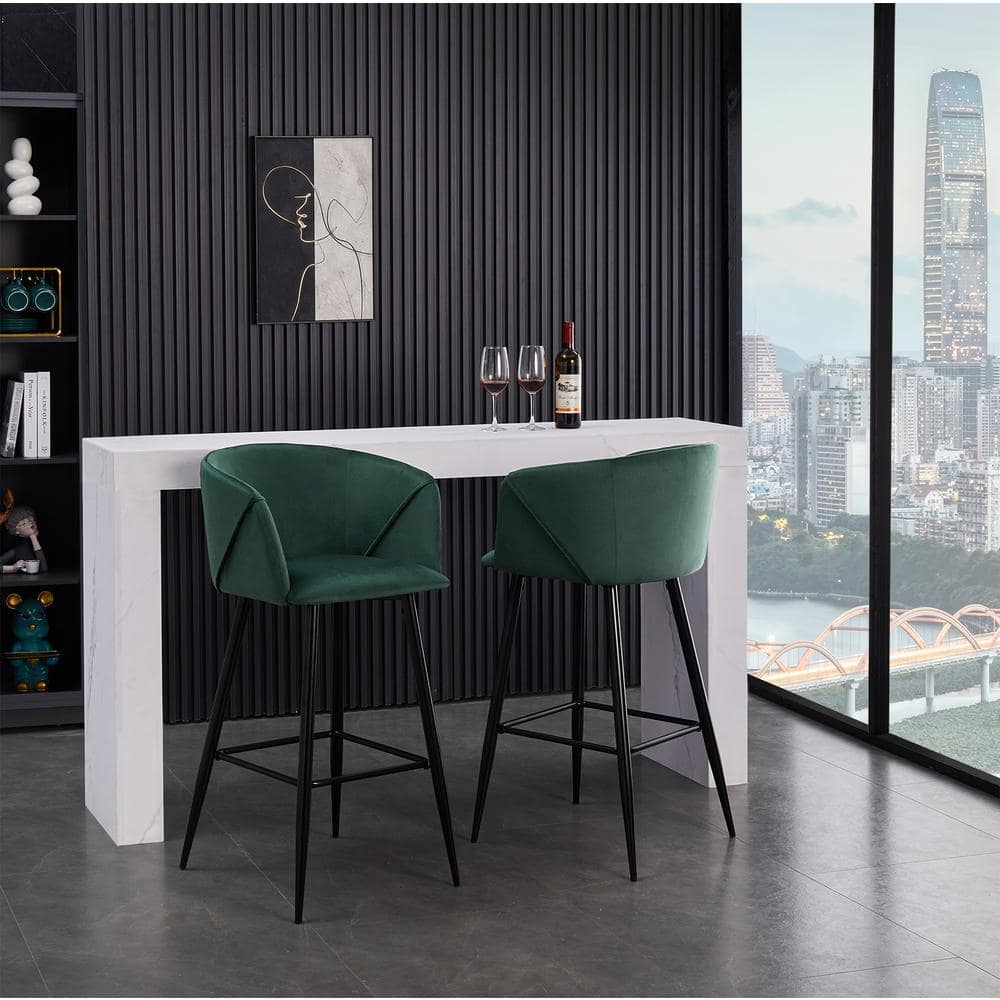 https://images.thdstatic.com/productImages/43ae6e71-de94-44d8-971a-1a5cc76c874f/svn/green-bar-stools-aldridge-bar-30-green-velvet-black-leg-64_1000.jpg