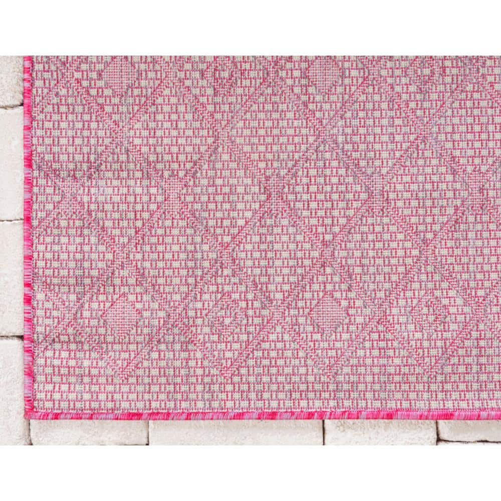 Fuchsia and Beige Synthetic Outdoor Trellis Rug