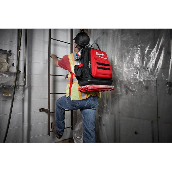 Milwaukee リュック・バックパック 48ポケット Milwaukee Packout Tool Work Backpack with Hard Bottom and 48