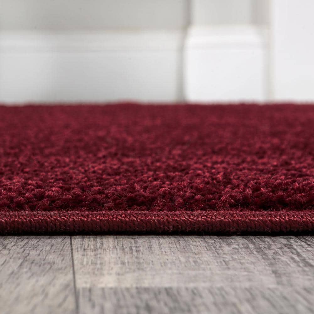 6' Square Dark Red Synthetic Low-Pile Area Rug