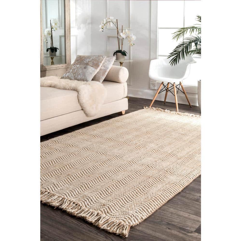 Handwoven Natural Jute 3'x5' Area Rug with Fringe Detail - Brown