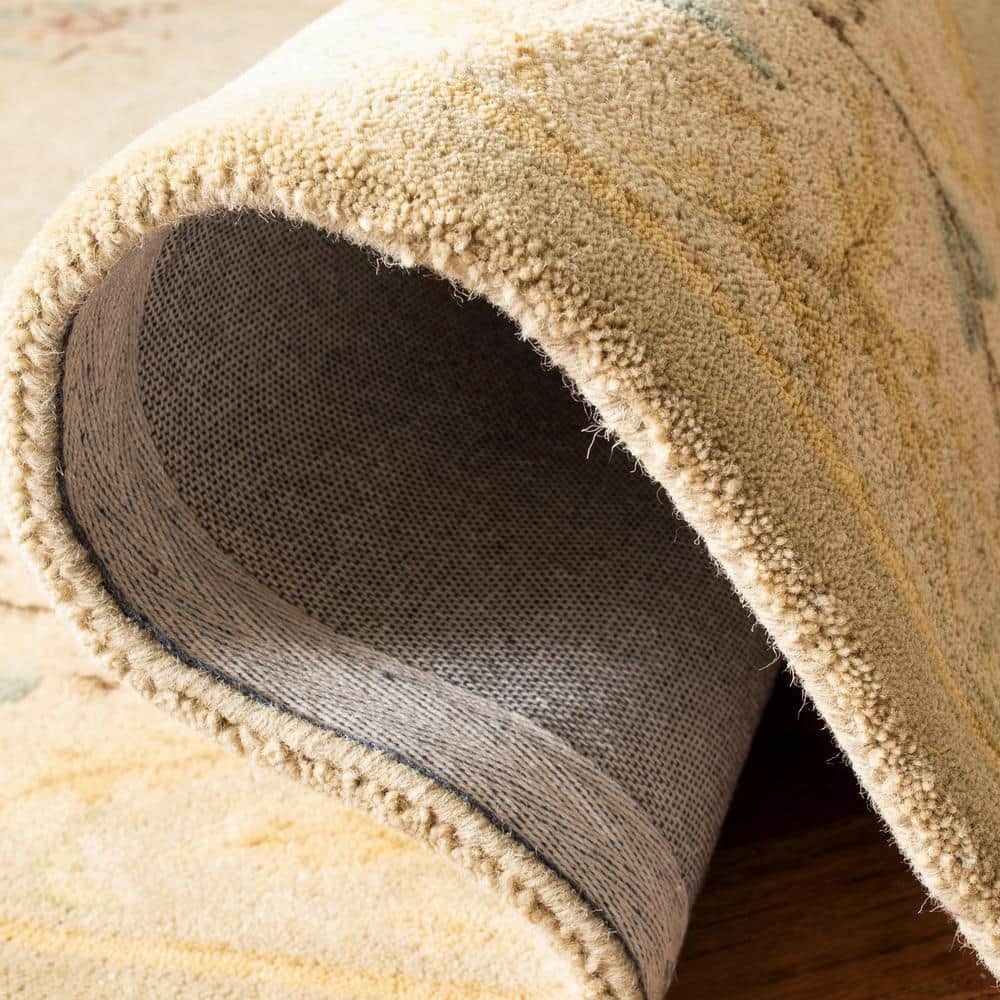Bergama BRG166 Hand Tufted Area Rug - Safavieh
