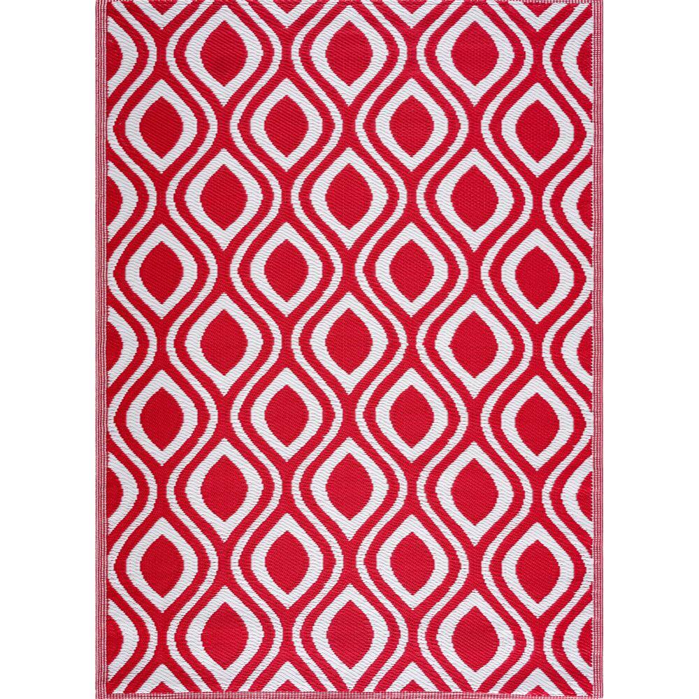 https://images.thdstatic.com/productImages/43d6fa6e-9868-4032-942d-e3aac0e07caf/svn/red-white-outdoor-rugs-vnc-r-w-5x7-64_1000.jpg