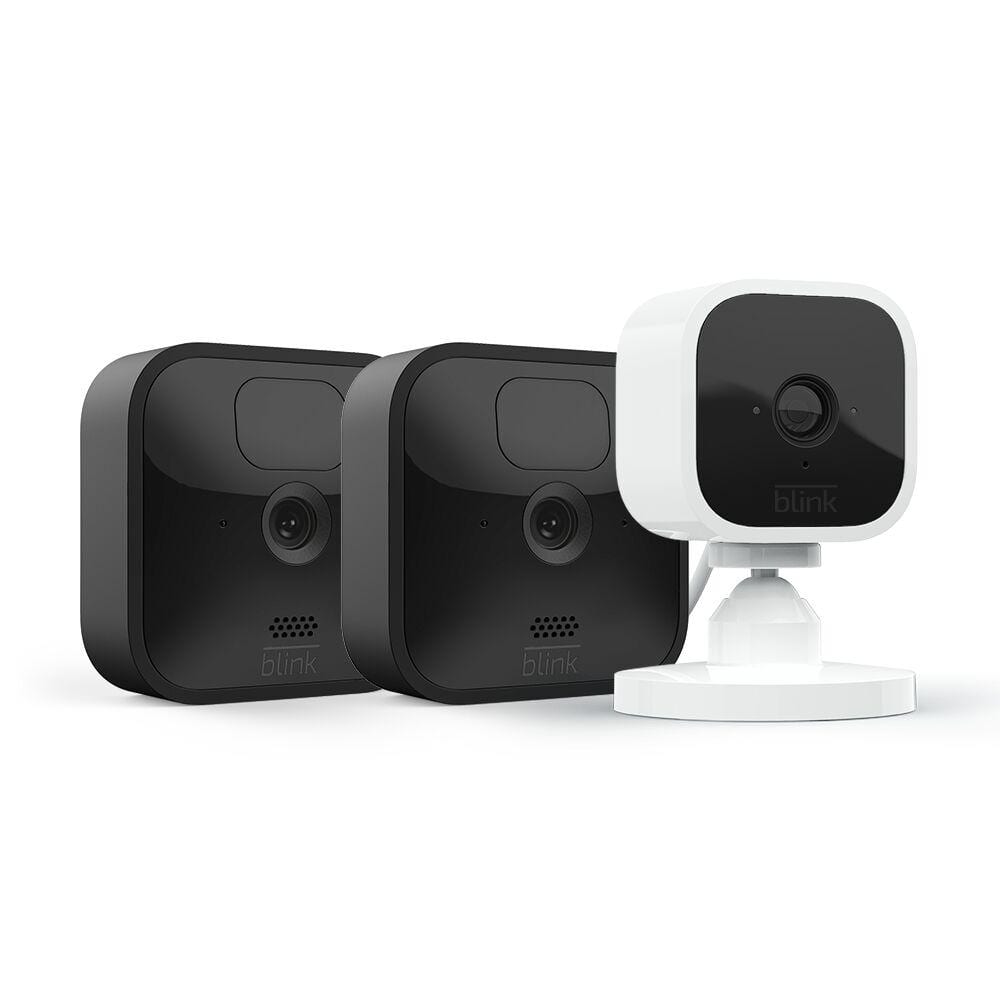 Shop Blink Mini Plug-in Smart Indoor Security Camera 3-Pack Bundle