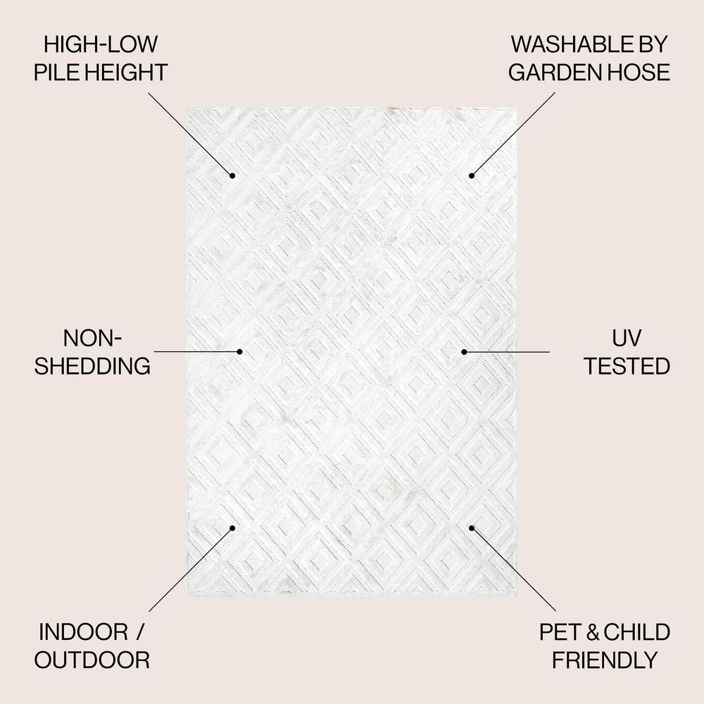 Ivory Geometric Reversible Indoor/Outdoor Area Rug