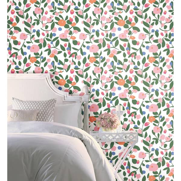 30.75 sq.ft. Kensington Garden Peel and Stick Wallpaper
