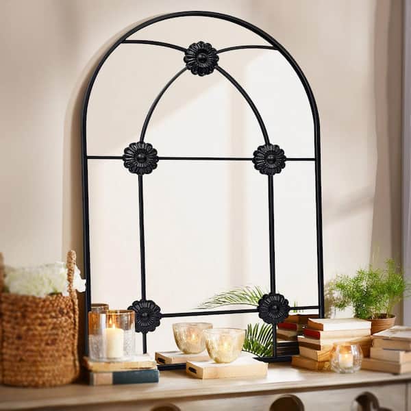 Hochwertiges 24 in. W x 36 in. H Arched Black Metal Framed Wall Mirror