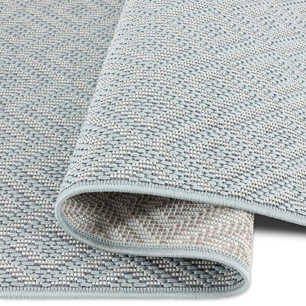 Blue and Cream Geometric 8' x 10' Indoor/Outdoor Rug