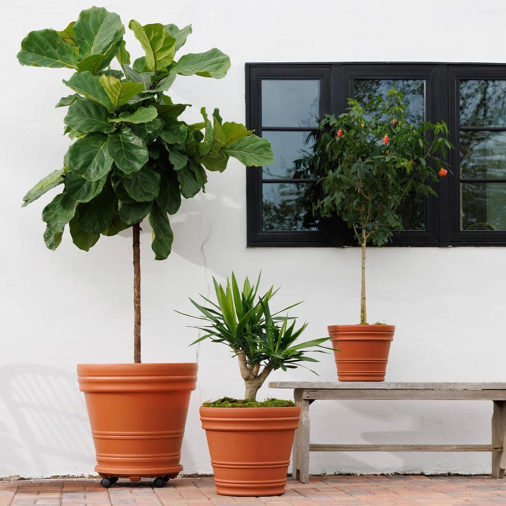 Large Terra Cotta Recycled Plastic Round Planter Pot