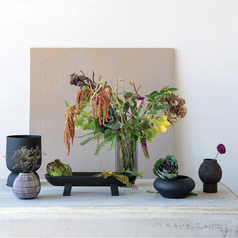 Minimalist Black Round Mango Wood Serving Bowl