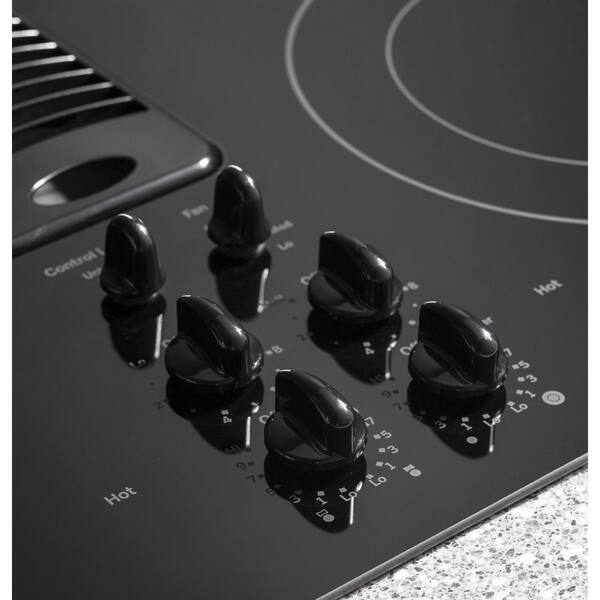 GE PP932BMBB 30 Smoothtop Electric Cooktop with 4 Ribbon Elements,  PowerBoil Burner, Bridge Element, Melt/Simmer Options and Dishwasher Safe  Knobs: Black