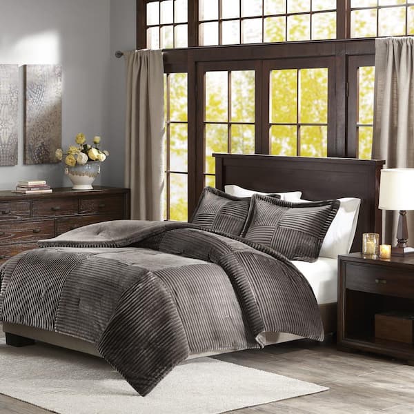 Williams Grey Full/Queen Down Alternative Comforter