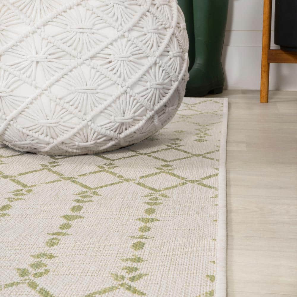 Cream and Green Geometric Synthetic Square Rug