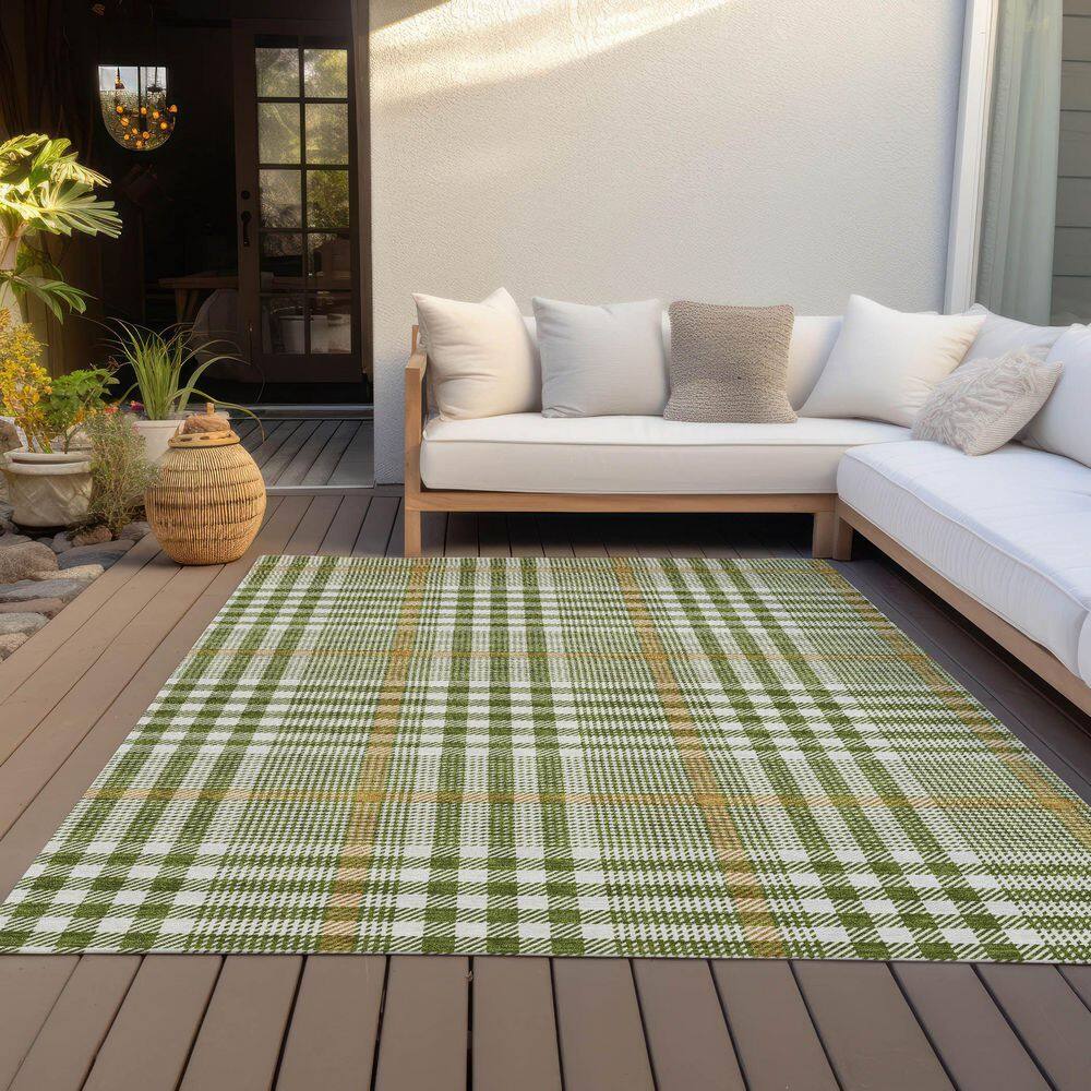 Olive and Beige Plaid Machine Washable Indoor/Outdoor Rug 2'6" x 3'10"