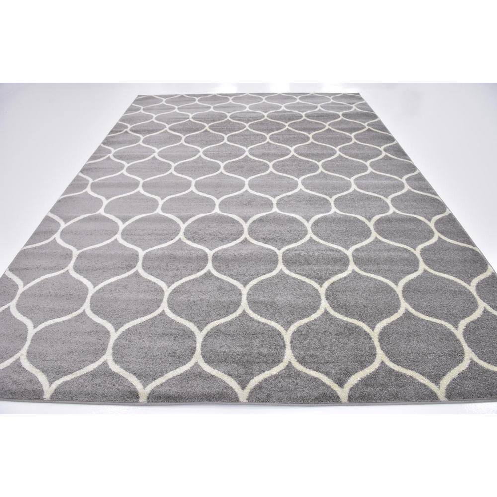 Elegant Light Gray Trellis 9' x 12' Synthetic Area Rug