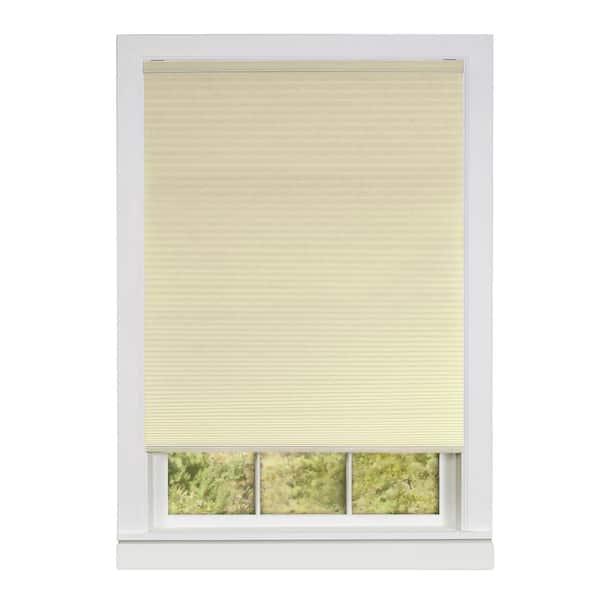 ACHIM Honeycomb Alabaster Cordless Light Filtering Polyester Cellular Shade 31 in. W x 64 in. L
