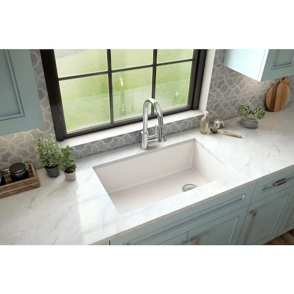 QU-670 Quartz/Granite 32 in. Single Bowl Undermount Kitchen Sink in White with Bottom Grid and Strainer