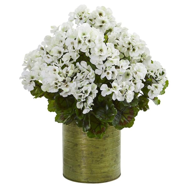Indoor/Outdoor Geranium Artificial Plant in Metal Planter
