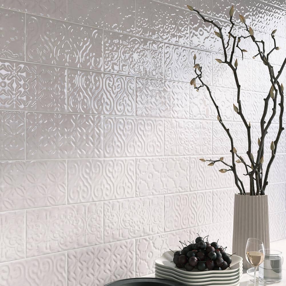 Blanco White Polished Ceramic Subway Wall Tile 5x10