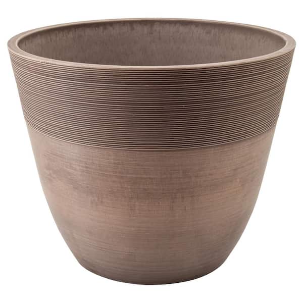 Arcadia Garden Products Etched 13.75 in. x 11 in. Taupe Composite PSW Pot