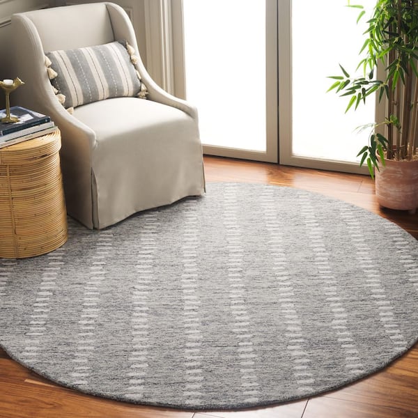 Abstract 6 ft. x 6 ft. Round Gray/Ivory Striped Stone Area Rug