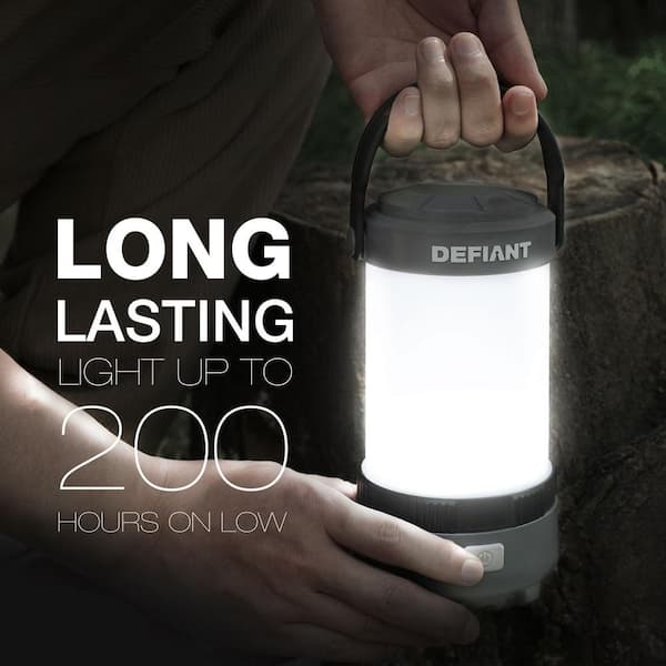 https://images.thdstatic.com/productImages/447bbd38-7f6d-4c4b-9714-5f2c639bf592/svn/defiant-lantern-flashlights-90654-a0_600.jpg