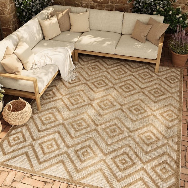 Versatile Natural Beige 5 ft. x 7 ft. Geometric Contemporary Indoor/Outdoor Area Rug