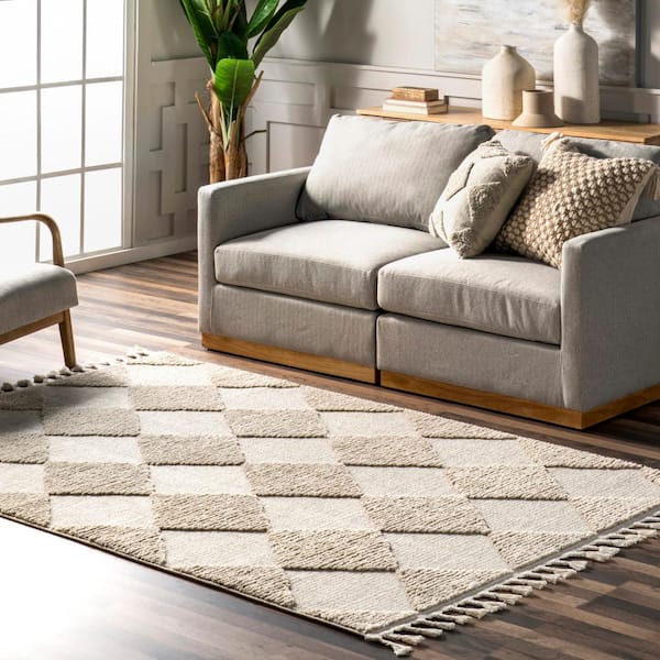 Marissa High/Low Diamond Tassel Ivory 8 ft. x 10 ft. Farmhouse Area Rug