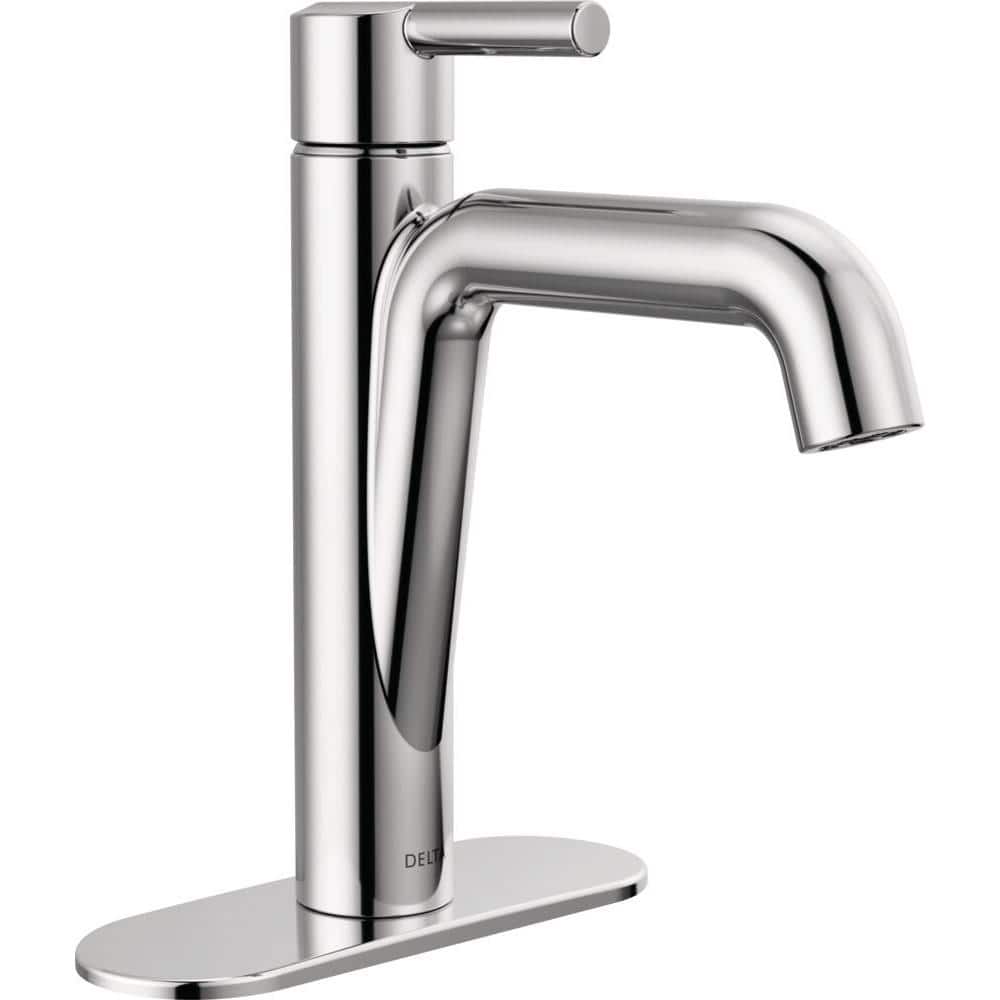 Nicoli Chrome Single Handle Bathroom Faucet with Drain Assembly