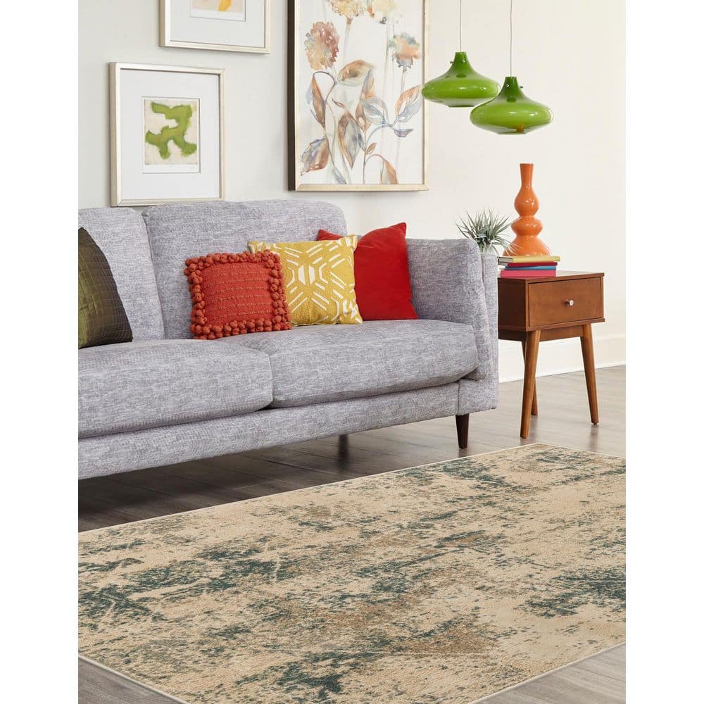 Gray Abstract 8' x 10' Synthetic Stain-Resistant Rug
