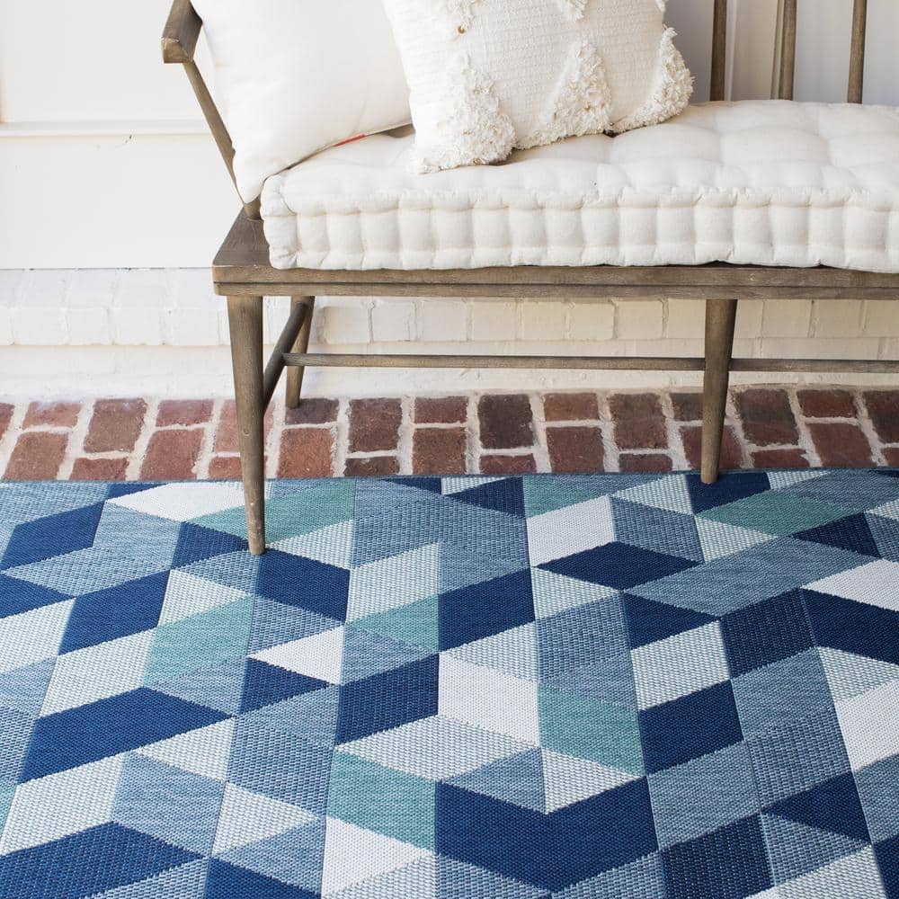 Braided Blue Geometric 8' x 10' Easy-Care Outdoor Rug
