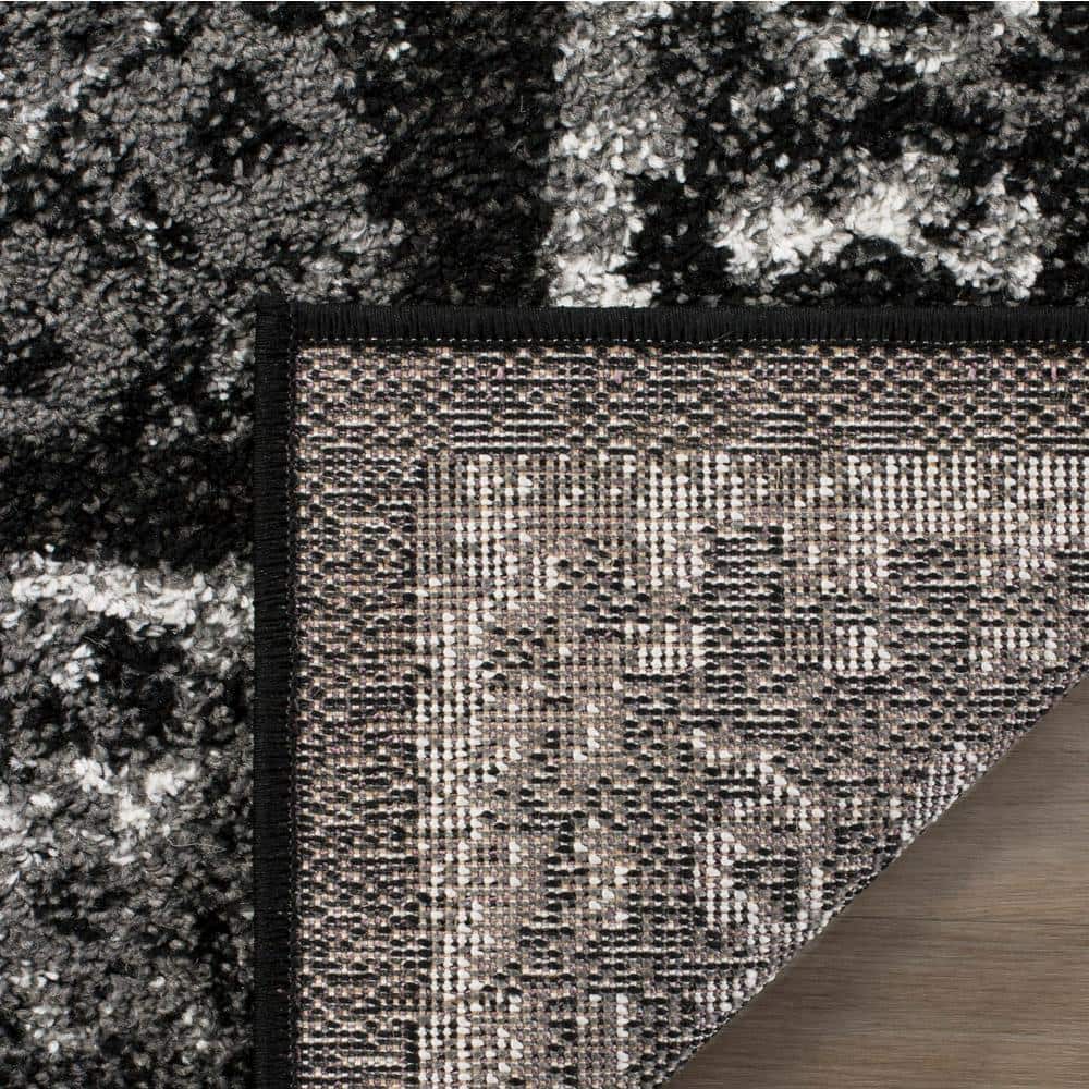 Elegant Adirondack Black/Silver Synthetic 9' x 12' Area Rug