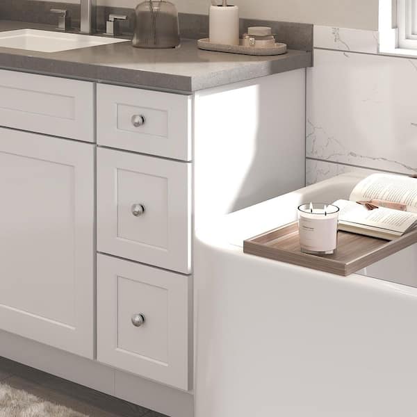 15 in. W x 21 in. D x 34.5 in. H Ready to Assemble Plywood Base Kitchen Cabinet in Painted White with Drawer