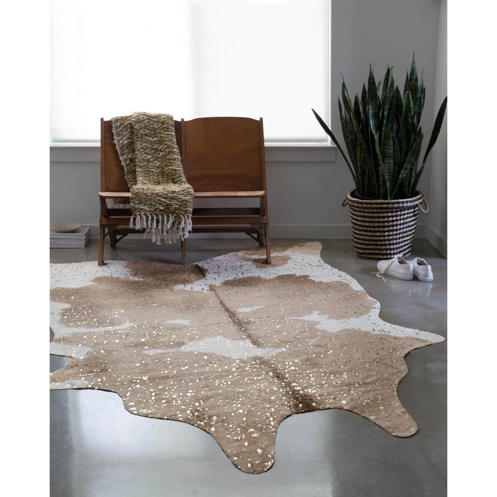 Ivory Chic Rustic Cowhide-Inspired Wool Blend Area Rug