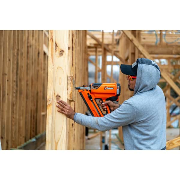 Paslode CF325XPRO24 7.2-Volt Lithium-Ion Battery 3-1/4 in. 30