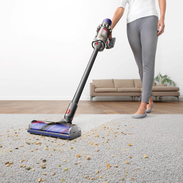 Dyson Cyclone V10 Motorhead Cordless Bagless Stick Vacuum Cleaner 244393-01  - The Home Depot