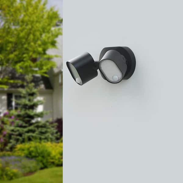 LUTEC 152 Watt equivalent 2500 Lumen 240° Black Security