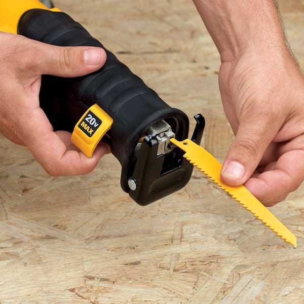 DEWALT - 20V MAX Cordless Reciprocating Saw, (1) 20V 6.0Ah and (1) 20V 4.0Ah Batteries, and Charger