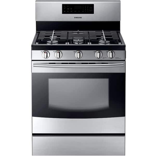 Samsung 30 in. 5.8 cu. ft. Gas Range with Self-Cleaning Oven and 5 Burner Cooktop with Griddle in Stainless Steel