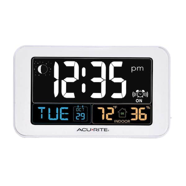 AcuRite Intelli-Time Clock with Indoor Temperature and USB Charger
