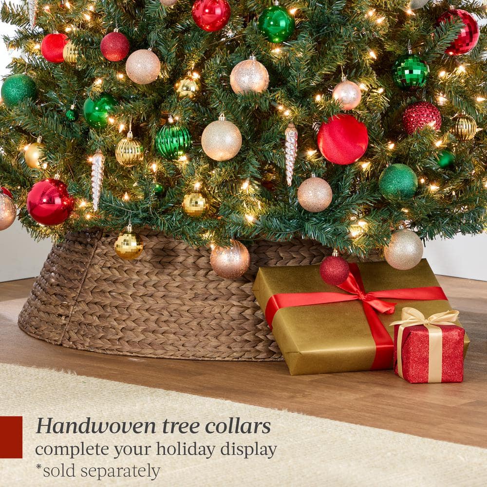 4.5ft Pre-Lit Green Spruce Artificial Christmas Tree with White Lights