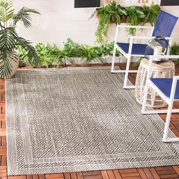 Courtyard Gray/Black 4 ft. x 6 ft. Border Indoor/Outdoor Patio  Area Rug