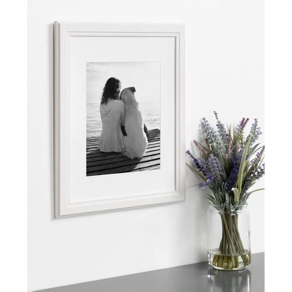 DesignOvation Gallery Wood Photo Frame Set for Customizable Wall