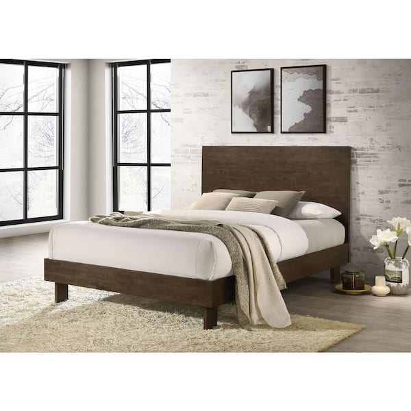Coaster Glenwood Warm Brown Wood Frame Queen Platform Bed