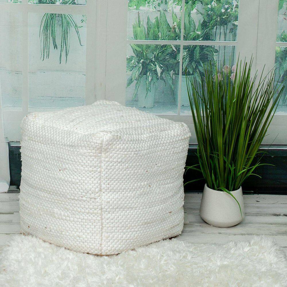 Chic Chunky White Tufted Cotton Pouf Ottoman