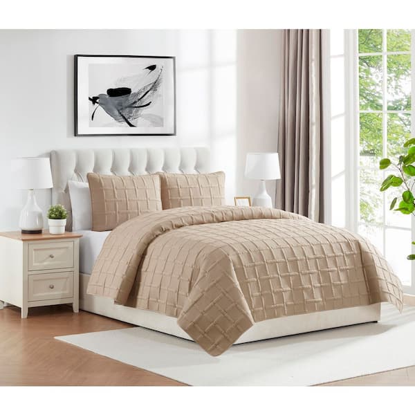 Square 3-Piece Taupe Pinsonic Polyester Full/Queen Quilt Set