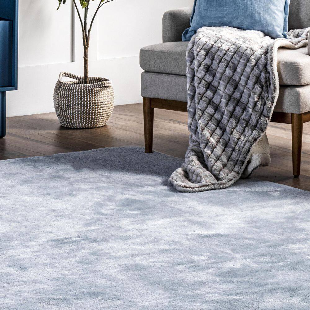 Loni Light Blue Round 6' Machine Washable Shag Area Rug