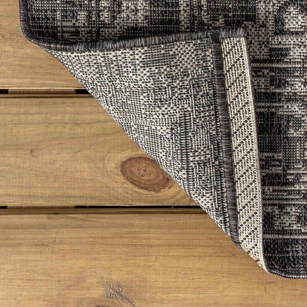 Malta Black and Gray Medallion Flat Woven Area Rug