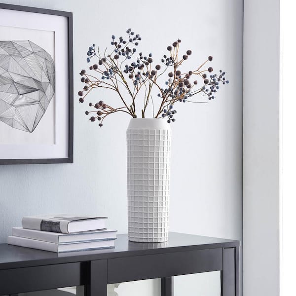 Grand Gridded Vase